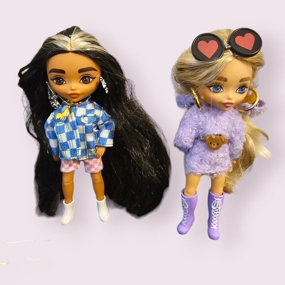 Barbie Extra Mini Doll Bundle - Picture 3 of 7